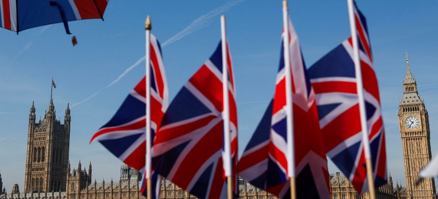 UK Tightens Rules for Refugees Seeking Residency