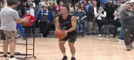 US Gym Teacher Breaks Guinness World Record In Basketball Game