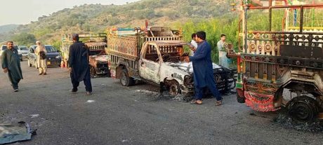 Gunmen Ambush Car Near Kotdiji, Two Killed in Sindh
