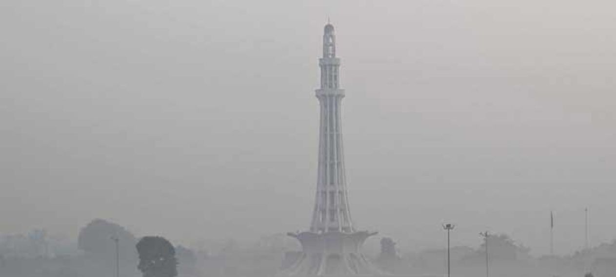 Lahore Smog Crisis LHC Issues Strict Environmental Orders Lahore Smog Crisis LHC Issues Strict Environmental Orders