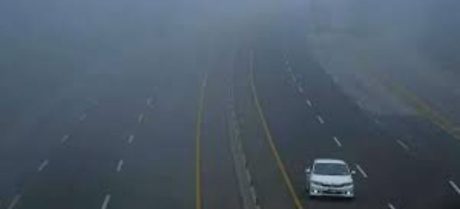 Lahore–Islamabad Motorway (M-2) shut down due to heavy fog