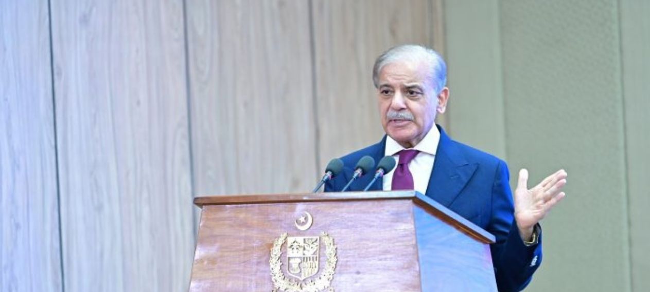 PM Shehbaz Orders Fast-Track Privatization of Power Companies PM Shehbaz Orders Fast-Track Privatization of Power Companies