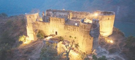 Restoration Work at Ain Fort Aims to Preserve 550-Year-Old History