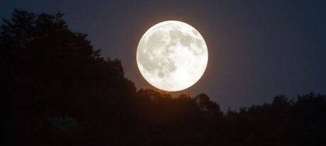 Supermoon to Illuminate Night Sky Over Pakistan on December 4–5