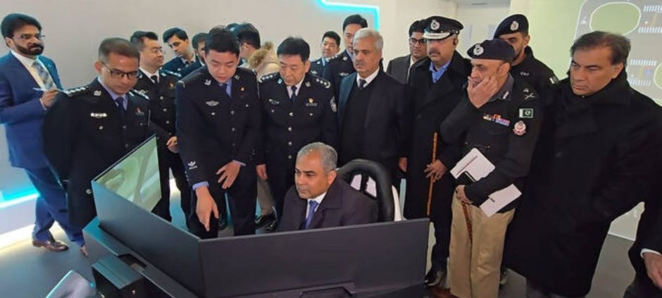 China to Train Pakistani Police Under New Security Cooperation (1)