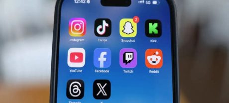 France Plans Social Media Ban for Under-15s from September 2026