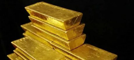 Gold Prices Fall in Pakistan Amid Decline in Global Market