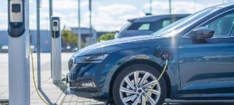 Government Offers 100 Billion Subsidy for Electric Vehicles