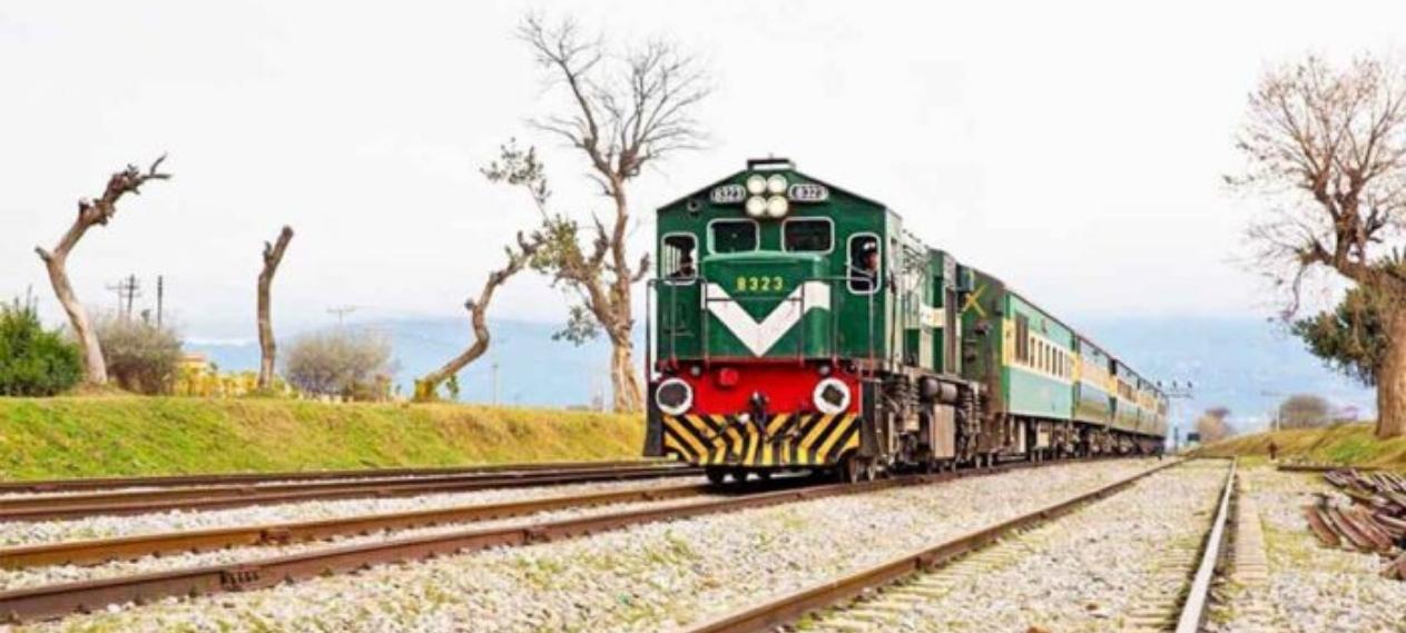 Pakistan Railways Posts Rs.17B Freight Revenue in First Half of 2025–26