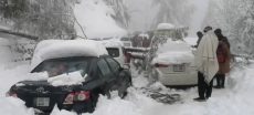Tourists Stranded as Massive Snowfall Paralyzes Northern Areas