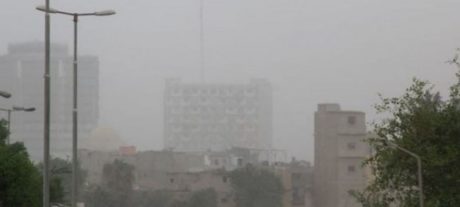 Fog Expected in Karachi Over Weekend, PMD Warns