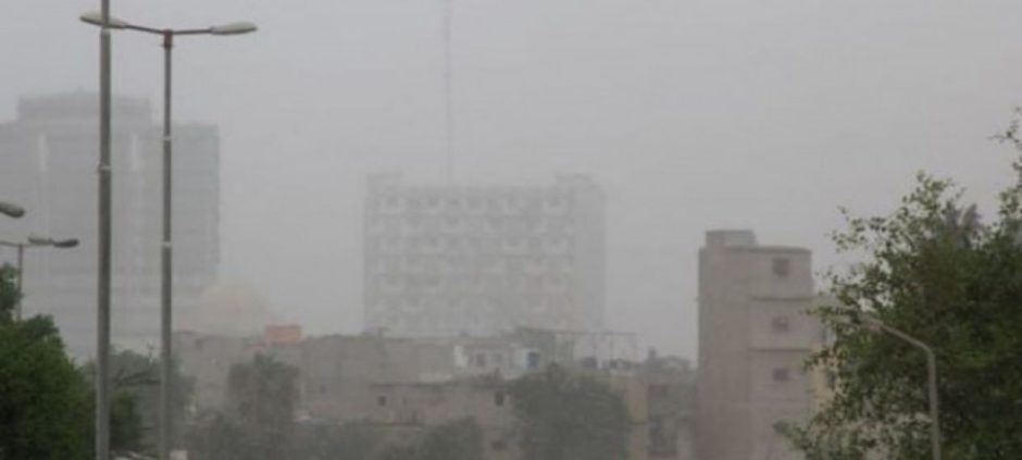 Fog Expected in Karachi Over Weekend, PMD Warns