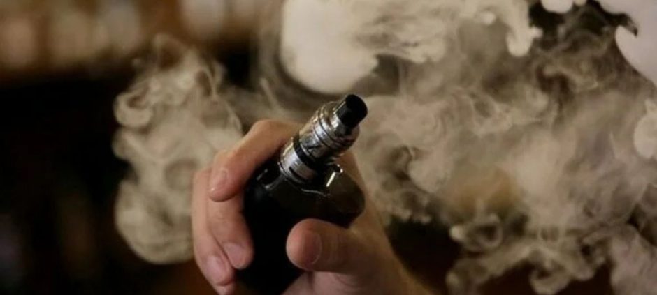 Karachi Crackdown Ordered on Vape, Drug Sales Near Schools