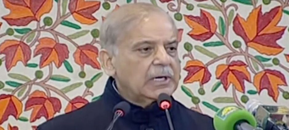 Kashmir Crisis PM Shehbaz Issues Strong Warning to India