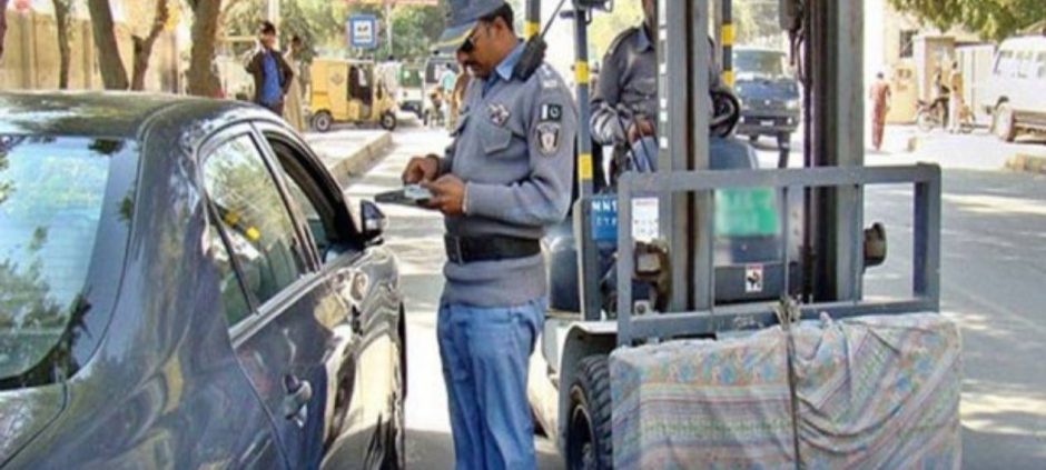 Lahore Traffic Police Seize 363 Vehicles in Crackdown