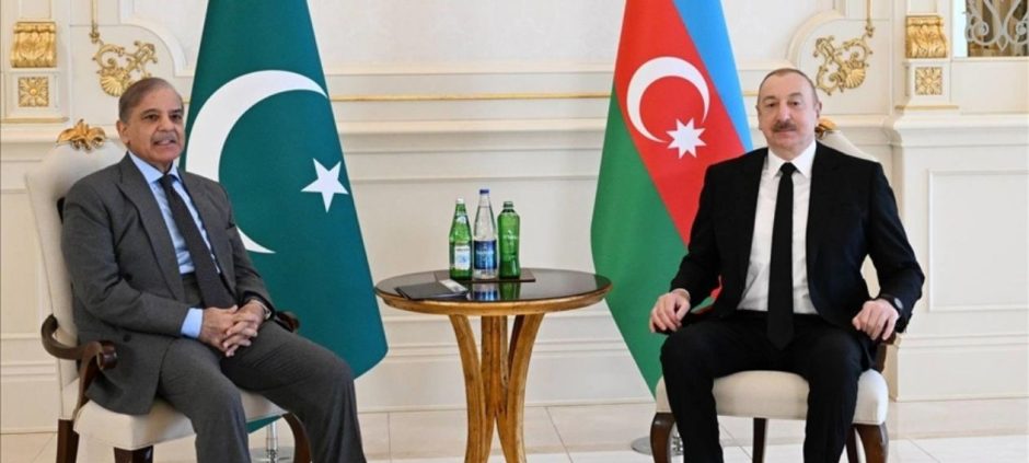 Pakistan, Azerbaijan vow to boost defence ties