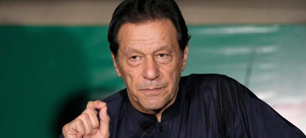 Report Shows Imran Khan Has No Access to Specialist Doctors