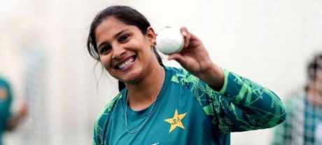 Sadia Iqbal Returns to No.1 in ICC T20I Bowling Rankings