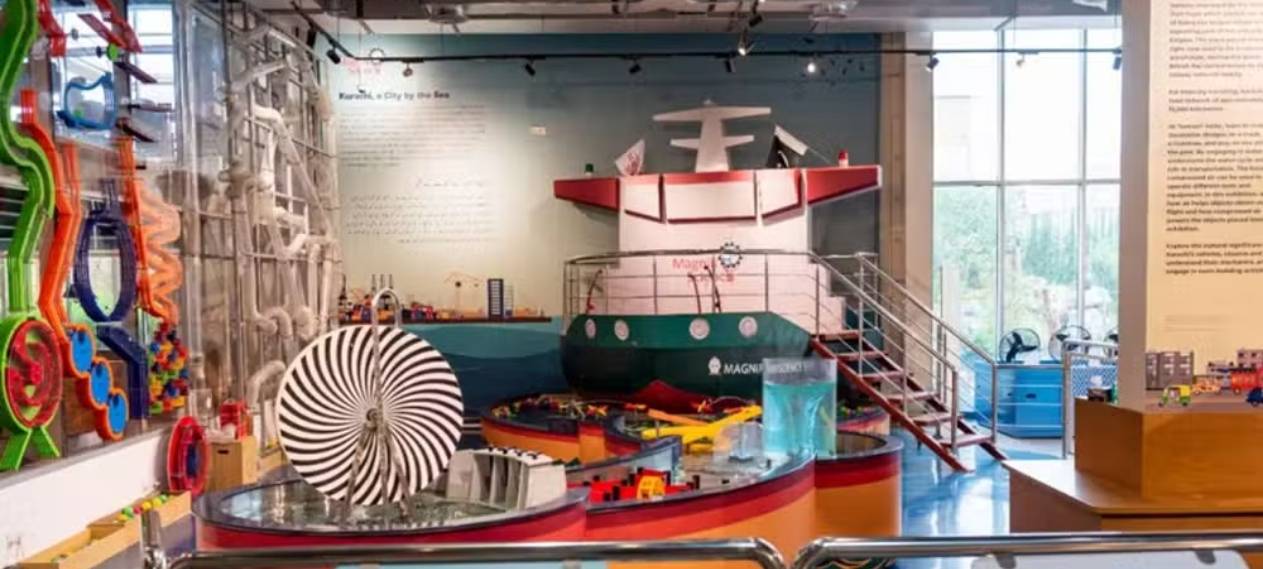 Sindh Government to Launch Interactive Science Centers for Students