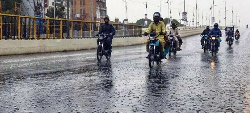 Karachi Storm Kills 11 in Mawach Goth amid Strong Winds
