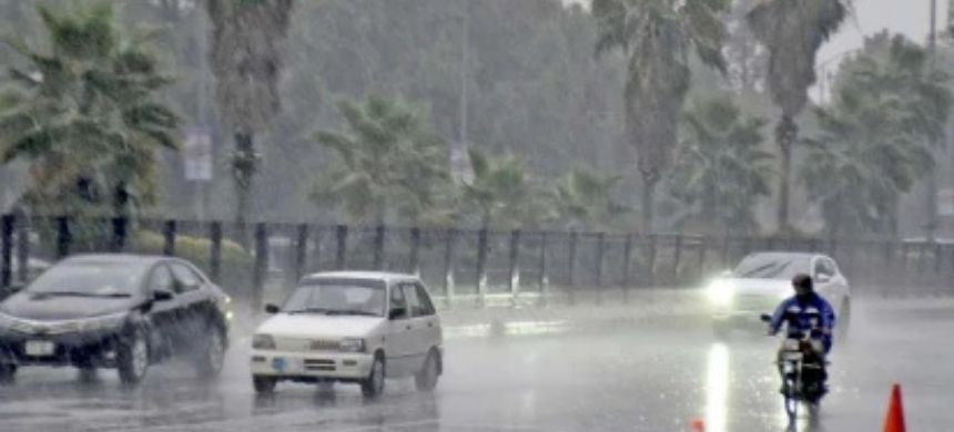 PMD Forecasts Heavy Rainfall Across Pakistan