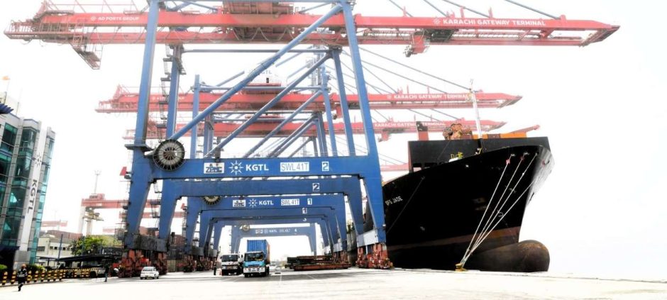 Pakistan Launches New Feeder Service from Karachi to UAE