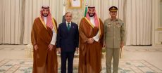 Pakistan, Saudi Arabia Hold Urgent Security Talks Amid Iran War