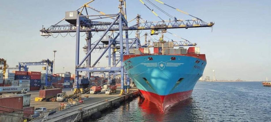 Pakistan To Benefit Greatly from Diverted Cargo Amid War