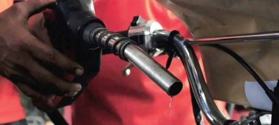 Senate Committee Warned Petrol Prices Could Reach Rs500