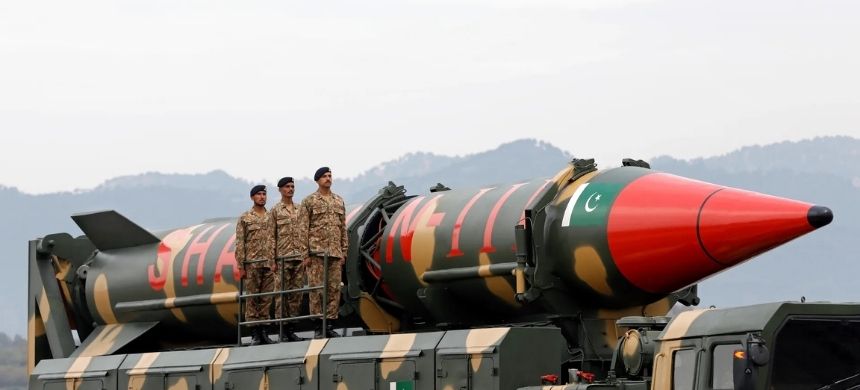 US intelligence chief labels Pakistan’s missiles significant thre@t