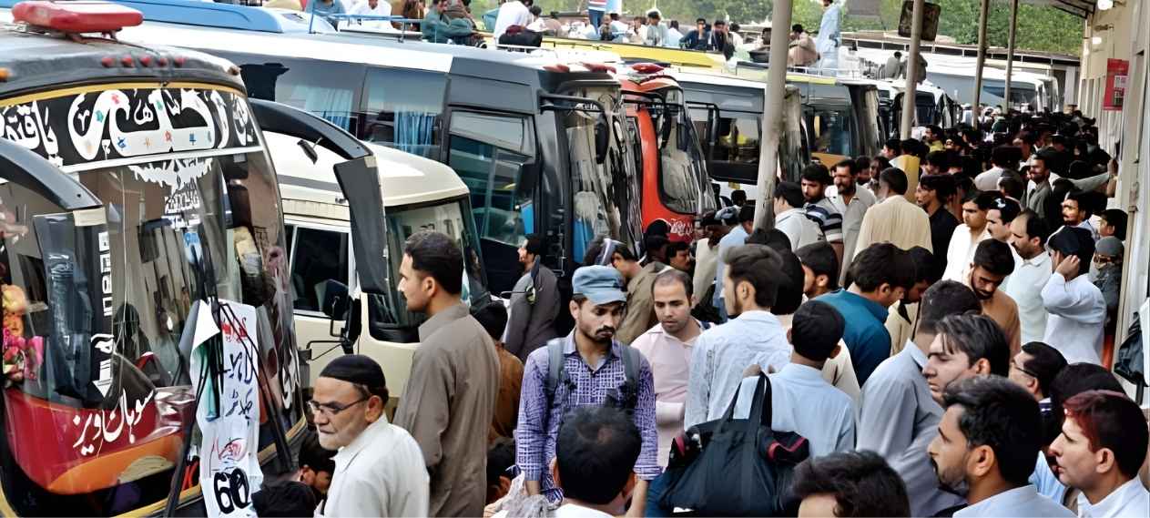 Public Transport Partially Suspended Between Lahore, Islamabad and Rawalpindi