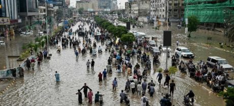 PMDC Issues Alert for Karachi Residents Due to Heavy Rain