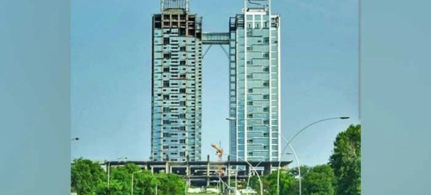 Govt Plans Compensation for One Constitution Avenue Buyers