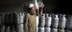 LPG Rates Surge in Pakistan Amid Hormuz Tensions