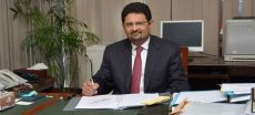 Miftah Ismail Reveals How Govt Quietly Raises Fuel Prices