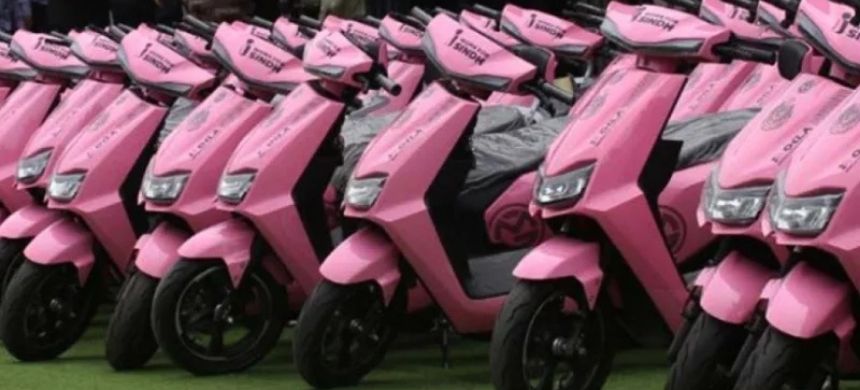 Sindh Announces 1,000 More Pink Electric Scooters for Women