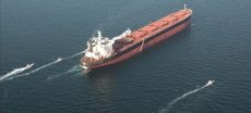 Tehran Warns US Forces against Strait of Hormuz Intervention