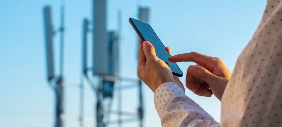 Why Using a Mobile Phone in Pakistan Is Becoming So Expensive — The Hidden Reason