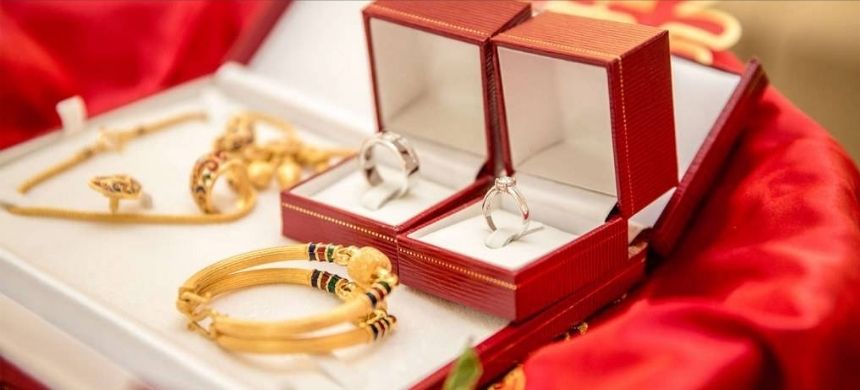 Bridal Gold and Gifts Legally Belong Only to Bride, SC Rules