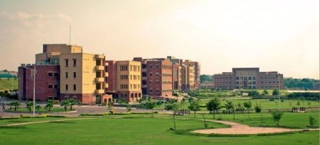 COMSATS Campus Risks Closure Due to Financial Crisis