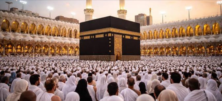 Federal Cabinet Approves Private Hajj Policy for 2027-2030