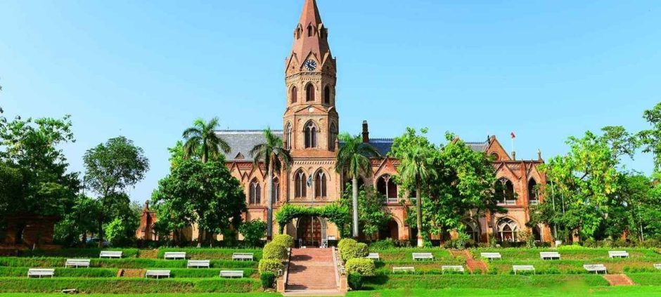 According to the university, the initiative makes GCU Lahore the first public sector university in the country to introduce a large-scale institutional internship framework for BS students.