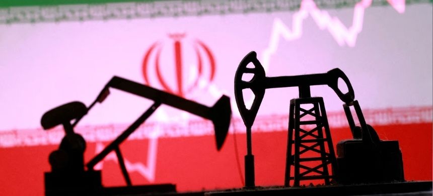 Global Oil Prices Rise amid Delayed US-Iran Agreement