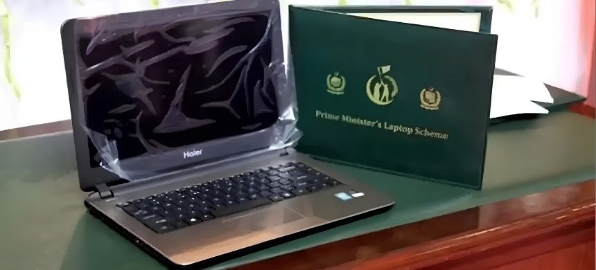 PM Laptop Scheme Sees 54% Female Participation Rate
