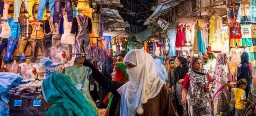 Islamabad reimposes early market closures to save energy