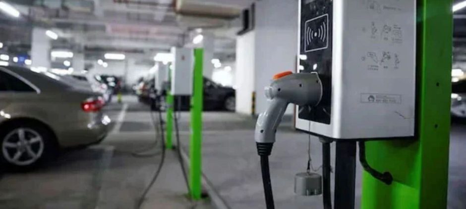 Lahore Gets Its First 180kW EV Fast Charger