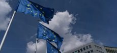 EU Orders Meta to Remove Addictive Facebook, Instagram Features