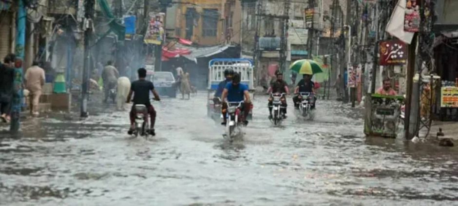 Heavy Rain Alert Issued for Sindh as Flood Risk Rises