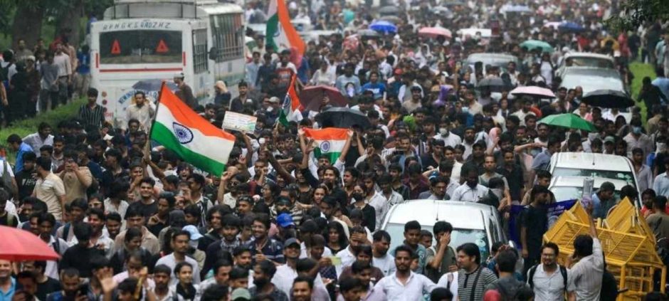 India's 'Cockroach' Movement Vows to Continue Protests