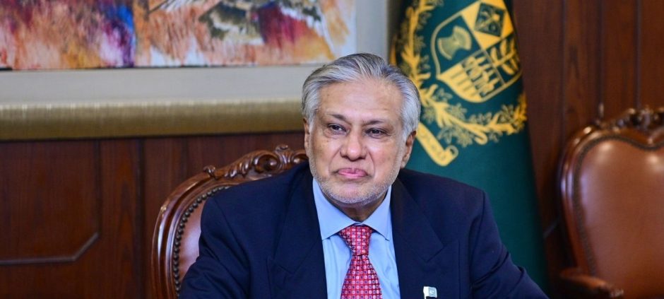 Ishaq Dar Urges Diplomacy Amid Rising US-Iran Tensions